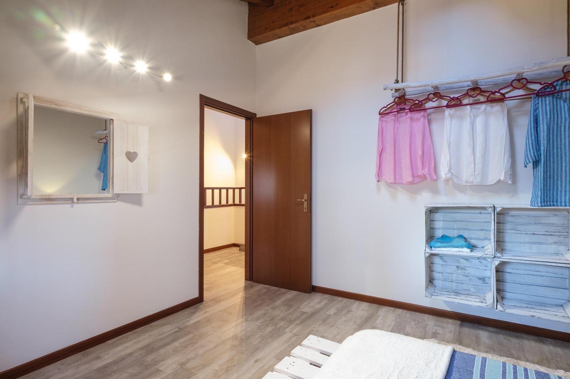 La Luna Nel Lago Lake View Garden - Happy Rentals Ispra Exteriör bild
